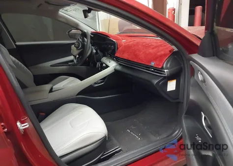 2024 Hyundai Elantra Hybrid Limited from USA, damaged, VIN KMHLN4DJ3RU107523